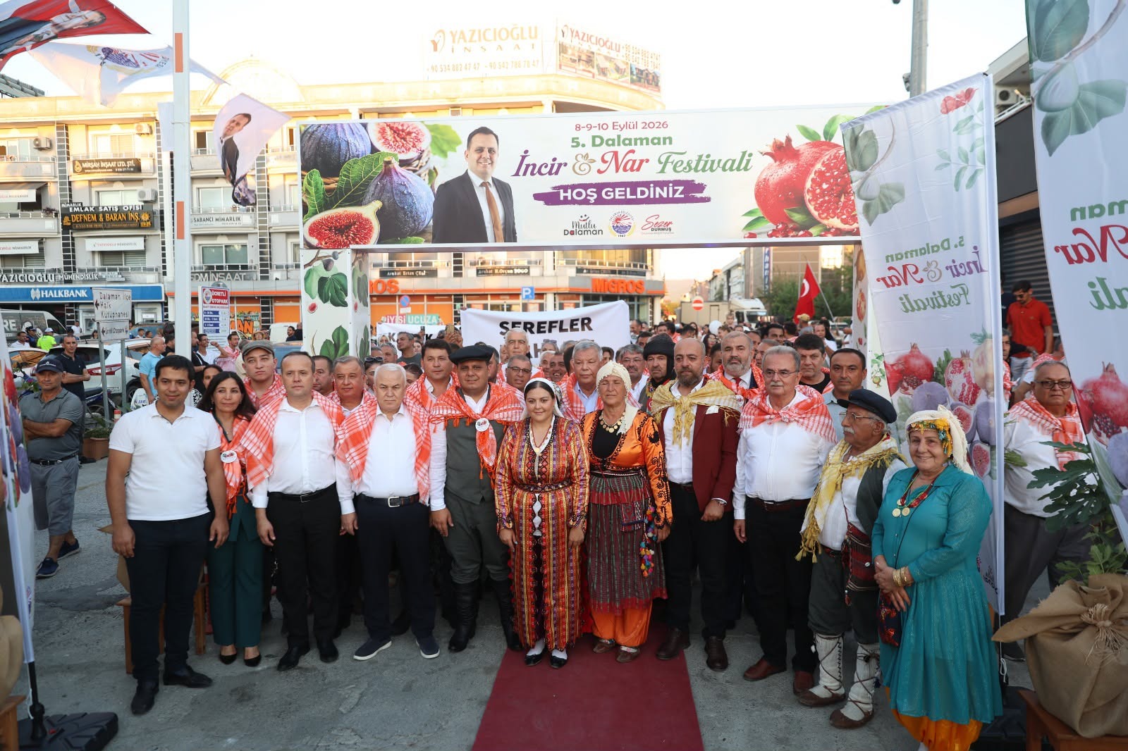 DALAMAN’DA FESTİVAL COŞKUSU BAŞLADI: 5. İNCİR VE NAR FESTİVALİ KAPILARINI AÇTI!